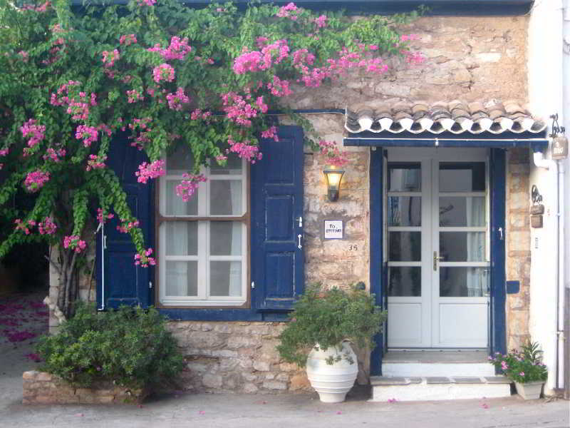 To Spitaki Apartments Galaxídhion 外观 照片