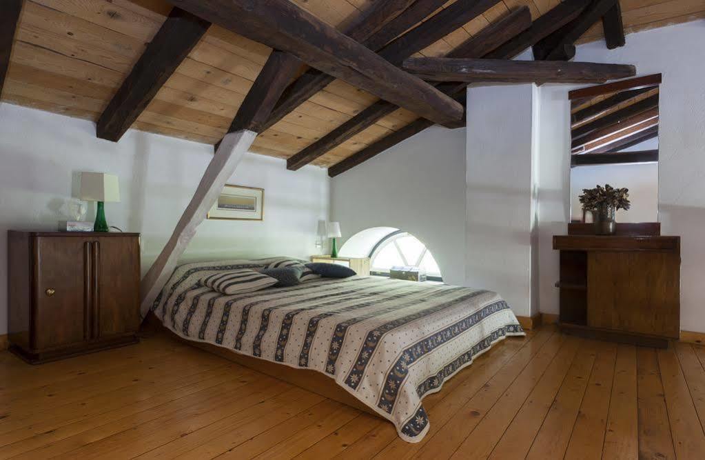 To Spitaki Apartments Galaxídhion 外观 照片