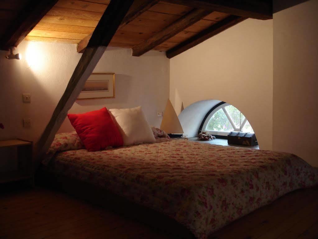 To Spitaki Apartments Galaxídhion 外观 照片